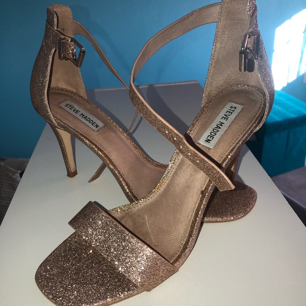 Steve Madden heels - Picture 2 of 4
